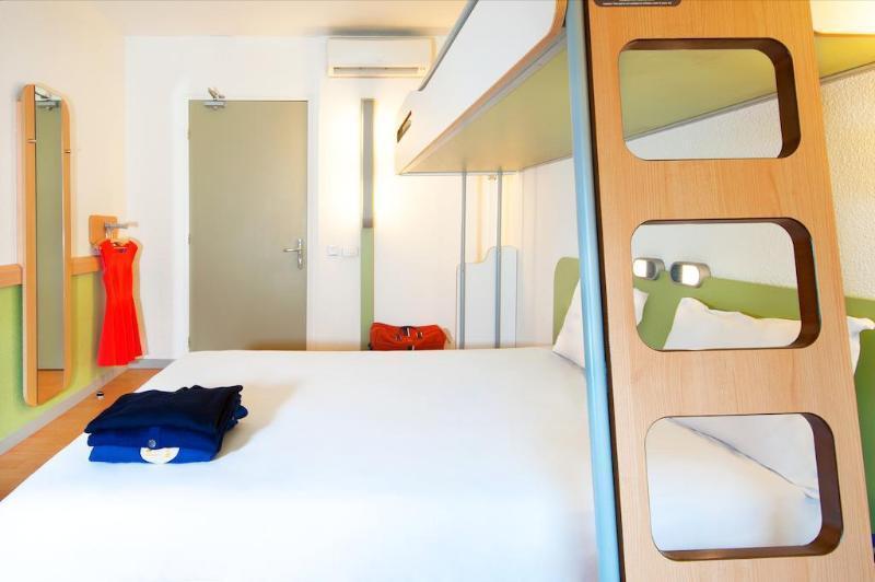 B&B Hotel Chateauroux A20 L'Occitane Déols Esterno foto