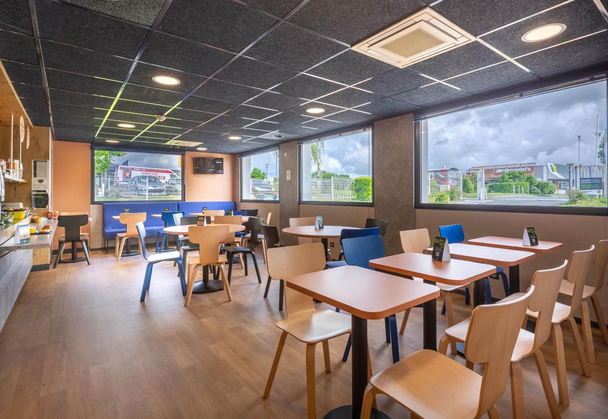 B&B Hotel Chateauroux A20 L'Occitane Déols Esterno foto